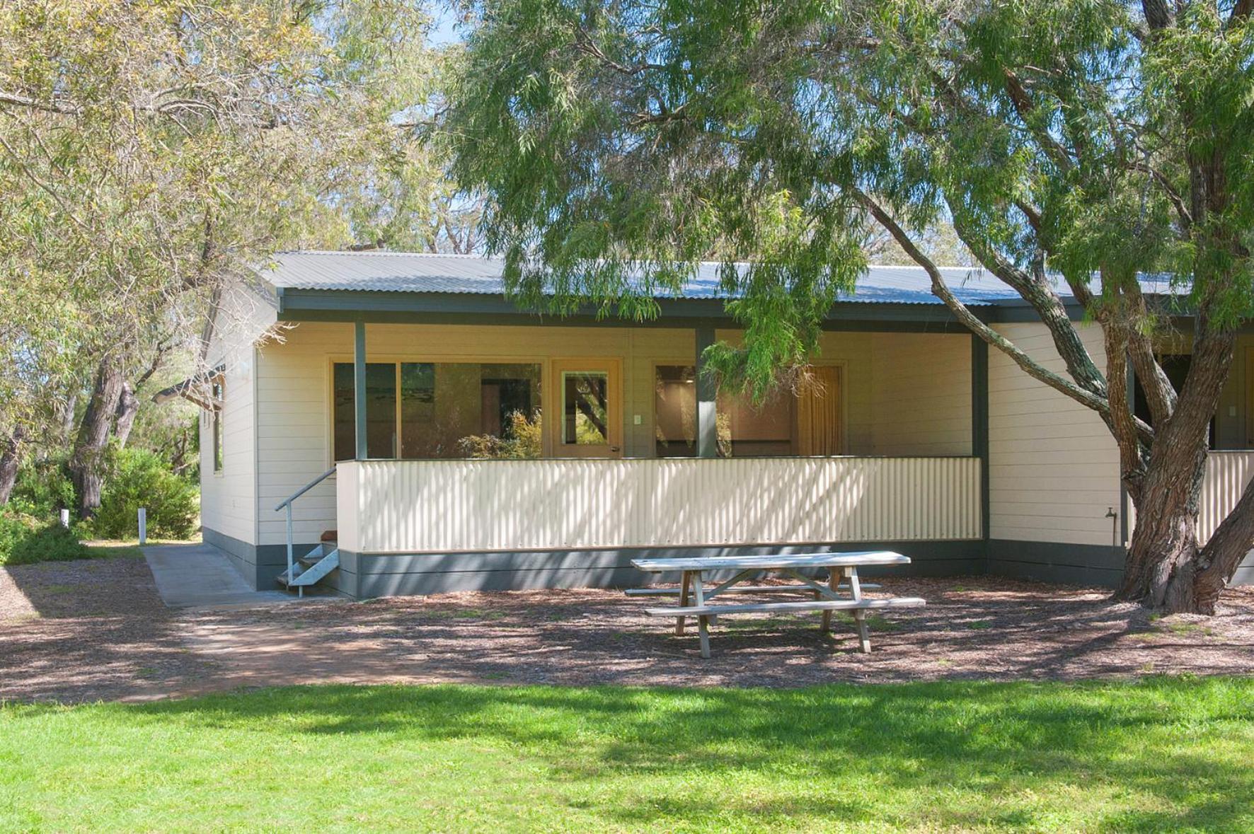 Siesta Park Holiday Resort Absolute Beachfront Resort Busselton Exterior foto