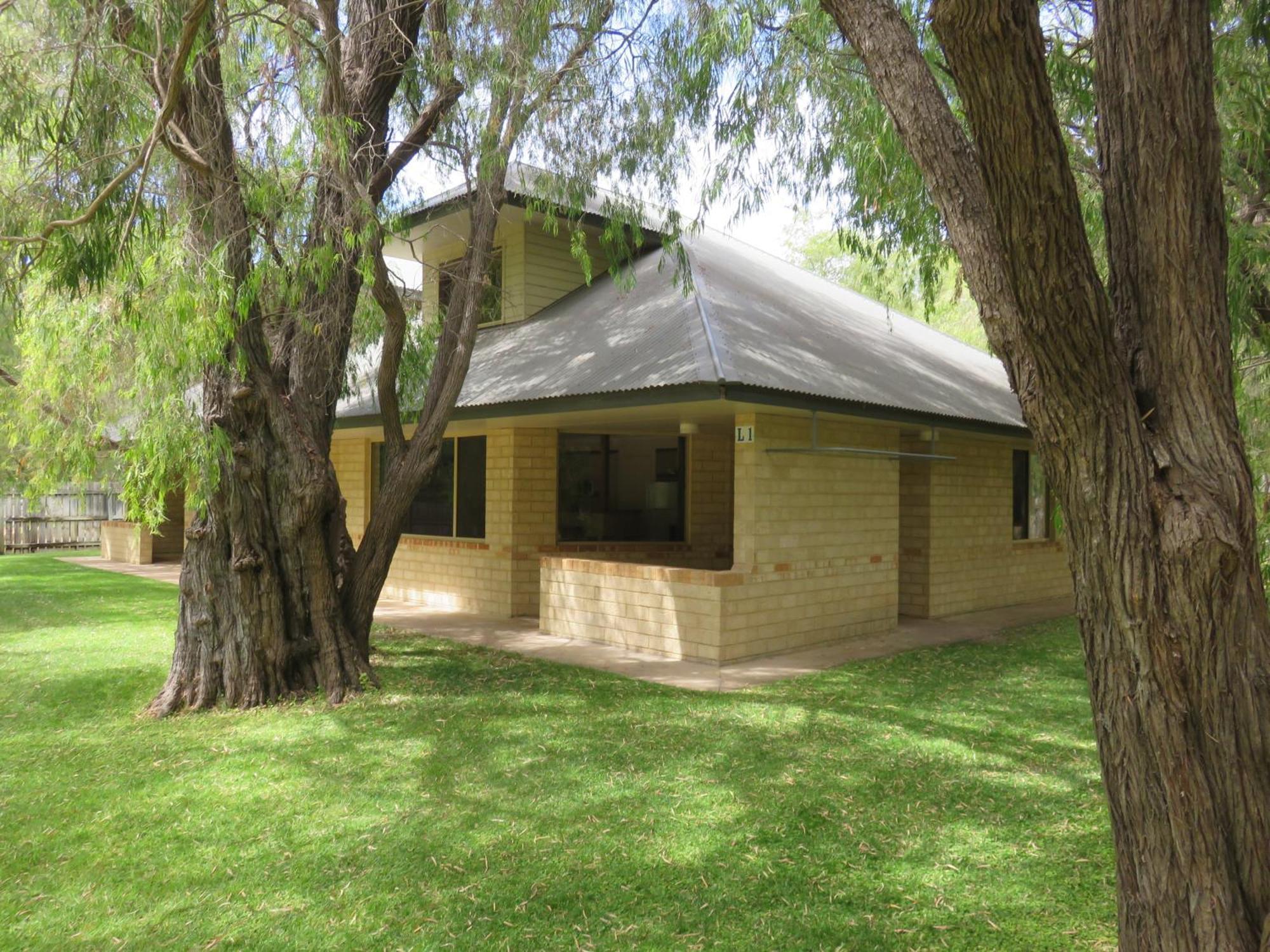 Siesta Park Holiday Resort Absolute Beachfront Resort Busselton Exterior foto